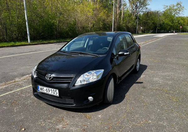 Toyota Auris cena 23900 przebieg: 197700, rok produkcji 2012 z Warszawa małe 211